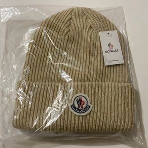 Moncler beanie hat